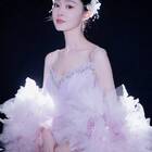 美乐蒂melody女超人满天星,女超人美乐蒂：从平凡到非凡，她的故事激励无数女性-2